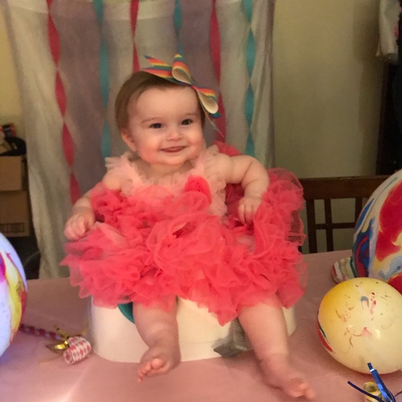 Hi! Welcome to my closet! - Picture 3 of 16